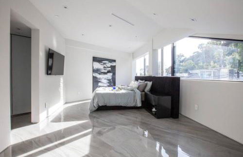 Beverly Hills Luxurious 4BR Villa with Pool and Views - Foto 46