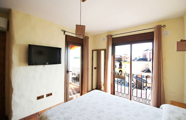 1033 Villa Laura - Photo 5