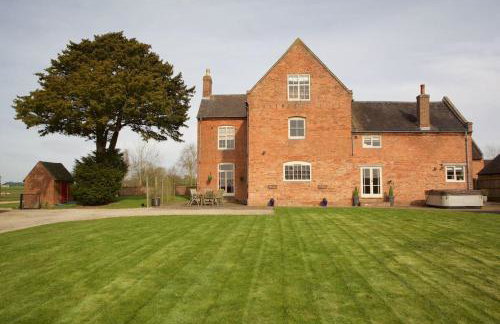 Dunnimere Farm stay with Hot Tub - up to 20 - Foto 1