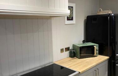 The Merchants Barn - A New Unique Town Centre Home - Photo 12