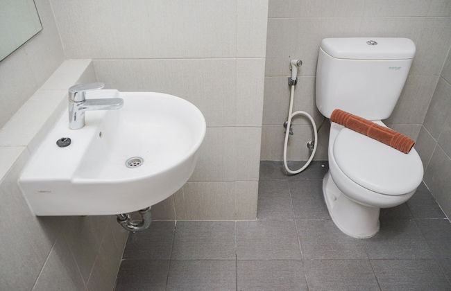 Modern And Homey Studio At Bintaro Icon Apartment - Foto 8