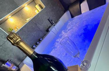 Suite avec spa privatif - Cité Thermale - Foto 1