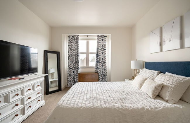 Rooftop Deck Walk to River Downtown Fire pit - Foto 45