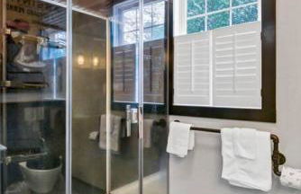 3BR Brick Cottage-Mins to USC - Photo 48