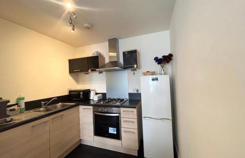 Cosy 1-Bedroom Apartment in Central Grays with Parking & Excellent Transport Links - Foto 11
