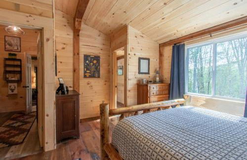 Cabin w Hot tub, 24 acres, 30 min to Gore, MtnView - Foto 21