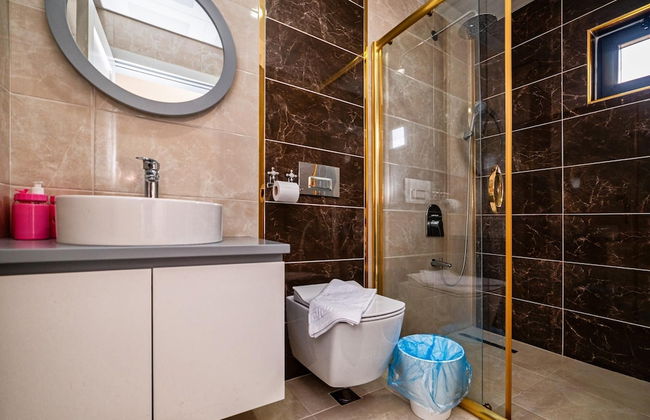 Lux Villa w Balcony Pool Sauna Garden in Antalya - Foto 49