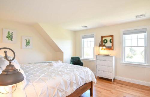 Spacious Game Room Close to Nauset Beach - Photo 25