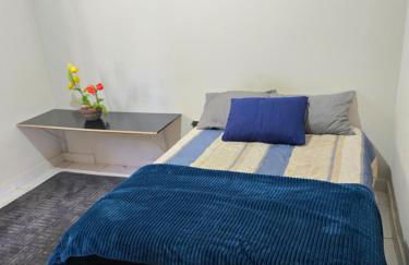 Casa ampla mobiliada com estacionamento para até 5 veículos - Foto 35