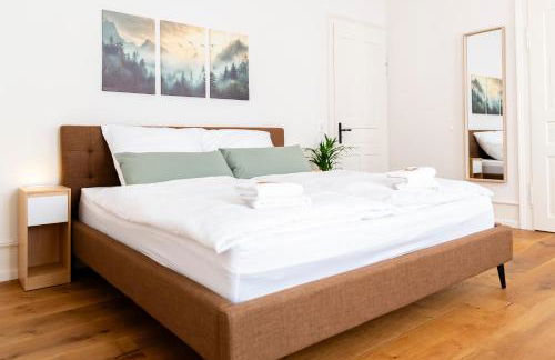 Charaktervolle 122qm Altbau-Ferienwohnung mit Stuck, viel Platz für Familien & Gruppen bis zu 8 Personen, Parkplatz inklusive - Photo 56