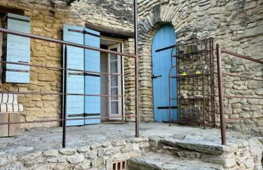 La maison Haut-perché townhouse with view and jacuzzi - Photo 11