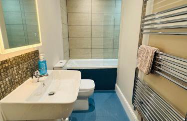 Brand New Cosy Cowes Cottage , 3 Bedroom, Sleeps 5 - Foto 23