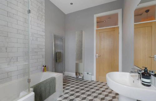 New! 2BR in Biddlestone road - Photo 24