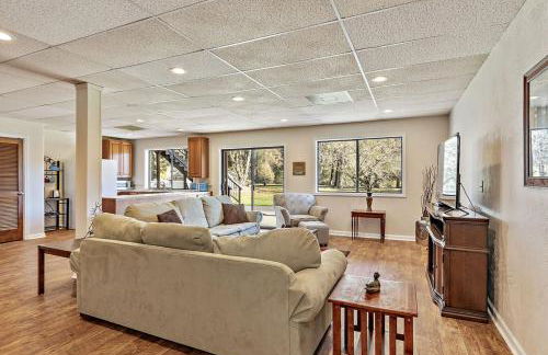 Riverfront Getaway - Foto 29