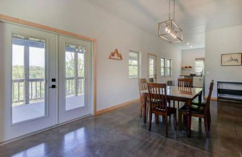 Table Rock Lakefront on 2 Acres with firepit - Foto 46