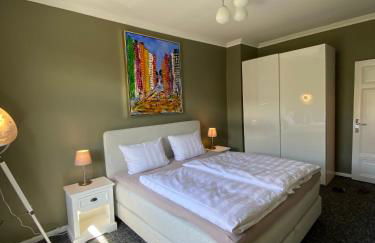 Zentraler Altbaucharme mit Blick über die Stadt - Foto 11