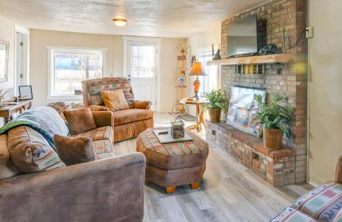 Downtown Del Norte Home Near Hiking & Fishing! - Photo 5