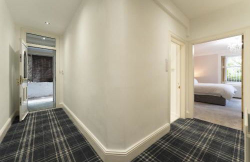 The Lindsay House - Photo 27