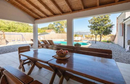 Gorgeous Home In Kula Norinska - Foto 2