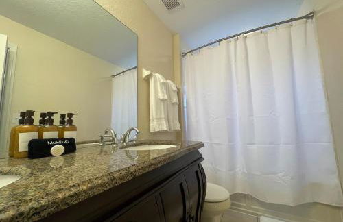 Spacious Family Fun Near Disney, Water Slide, Pool - Foto 44