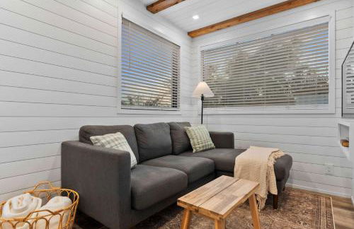 Container Home with Rooftop Views and Pickleball - Foto 9