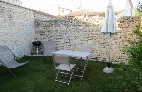 STUDIO 2 PERS PROCHE PLAGE ET COMMERCES - Foto 1