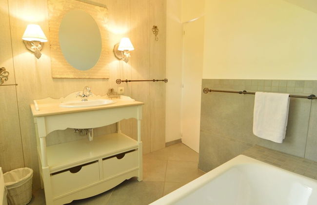 Beautiful Chalet Near the Forest in Malmedy - Foto 18