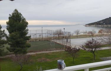 Aegean View Seaside Apartment - Photo 3