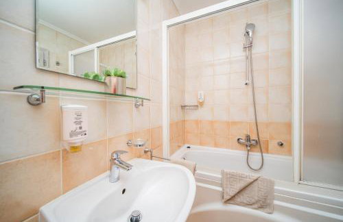 Pervanovo Apartments with Free Parking - Foto 76