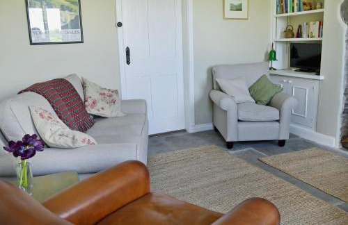 Gardenwell Cottage - Photo 3