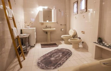 Georgia's GuestHouse - Foto 9