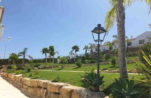 Home to summer in atlanterra - Photo 20