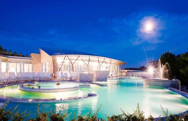 Bilhete para as Termas de Theia e Degustação de Comida Local - Foto 1