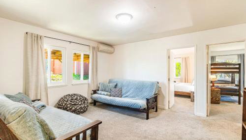 Sierra Vista by Willowbend Creek and waterfalls, Sleeps 16, with Hot tub, Play Yard, Arcade - Foto 5