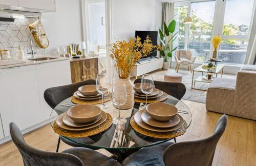 Luxury Apartment - West Wimbledon with Cinema & Game Room, Gym, Parking - Foto 11