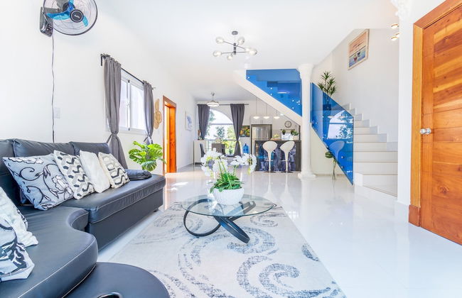 New Stylish 3BR Villa With Private Pool Terrace - Foto 18