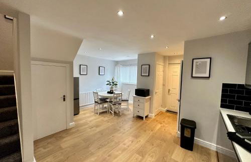 Howick House-Sleeps 5-Pet friendly-Parking-Garden - Foto 13