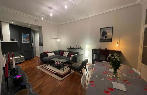 La Perle de Toulon, grand appartement tout confort, idéalement situé - Foto 3