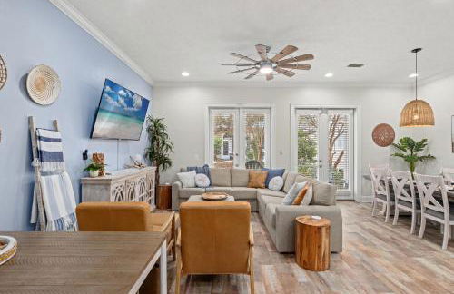 Escape to Sand Dollar Holler: Coastal Retreat, 3 Beds, 2.5 Baths, Sleeps 10! - Foto 136