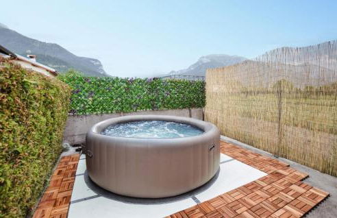 2 Bedroom Cozy Apartment In Lamon - Foto 3