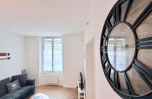 1738 - T1 Bis Corderie Royale RDC hyper Centre - Foto 17