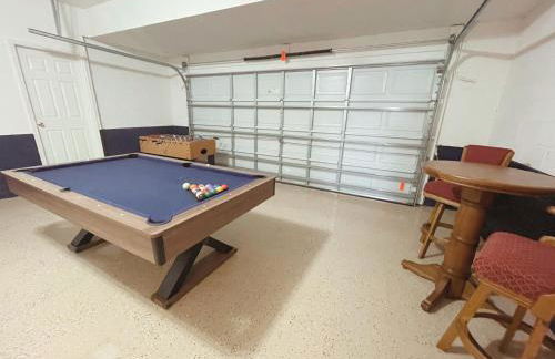 557-Impressive Two Story Private Villa with South Facing Pool 4 Large Bedrooms - Foto 40