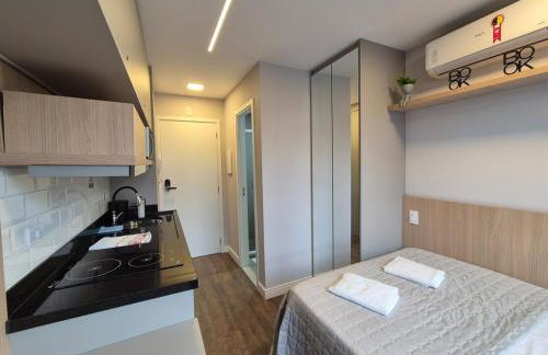 ECS413 Studio com ar condicionado no Centro Cívico - Foto 16