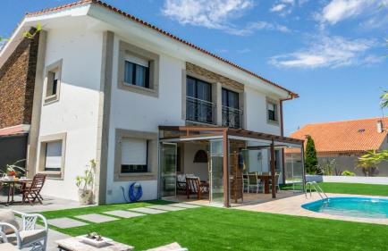 Villa con piscina a pie de playa - Foto 63