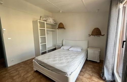 Domaine de vacances à 600m de la plage villa climatisée 3 chambres 7 couchages terrasse WIFI animations et piscines en supplément LRPDSD7 - Foto 7