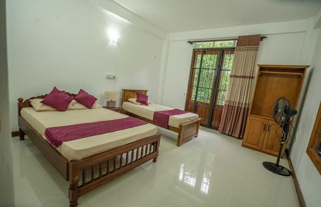 Spacious 4-bed Apartment in Katugastota - Foto 2