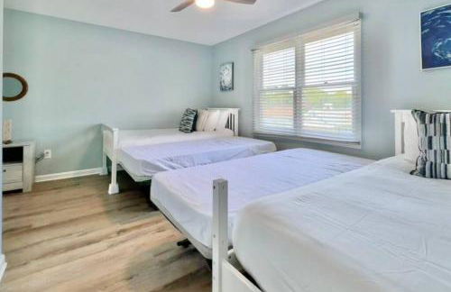 Charming 3 bedroom Beach Front Cottage - Foto 15