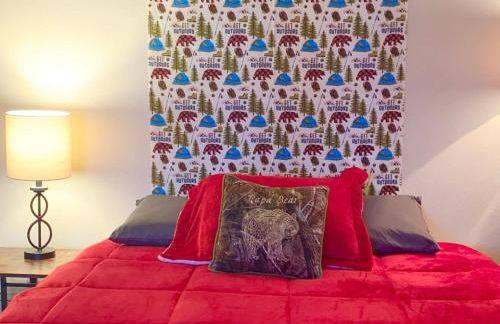 Alaskan Bohemian - Photo 23