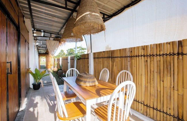 Villa New D'Bamboo by Plesirhatiyogja - Foto 22