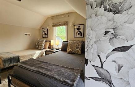 4 BR - King beds - perfect for HPU, Furniture Market, Greensboro, Winston - Photo 21